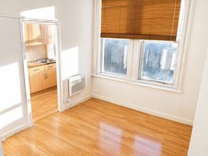 Photo 5- click for photo gallery